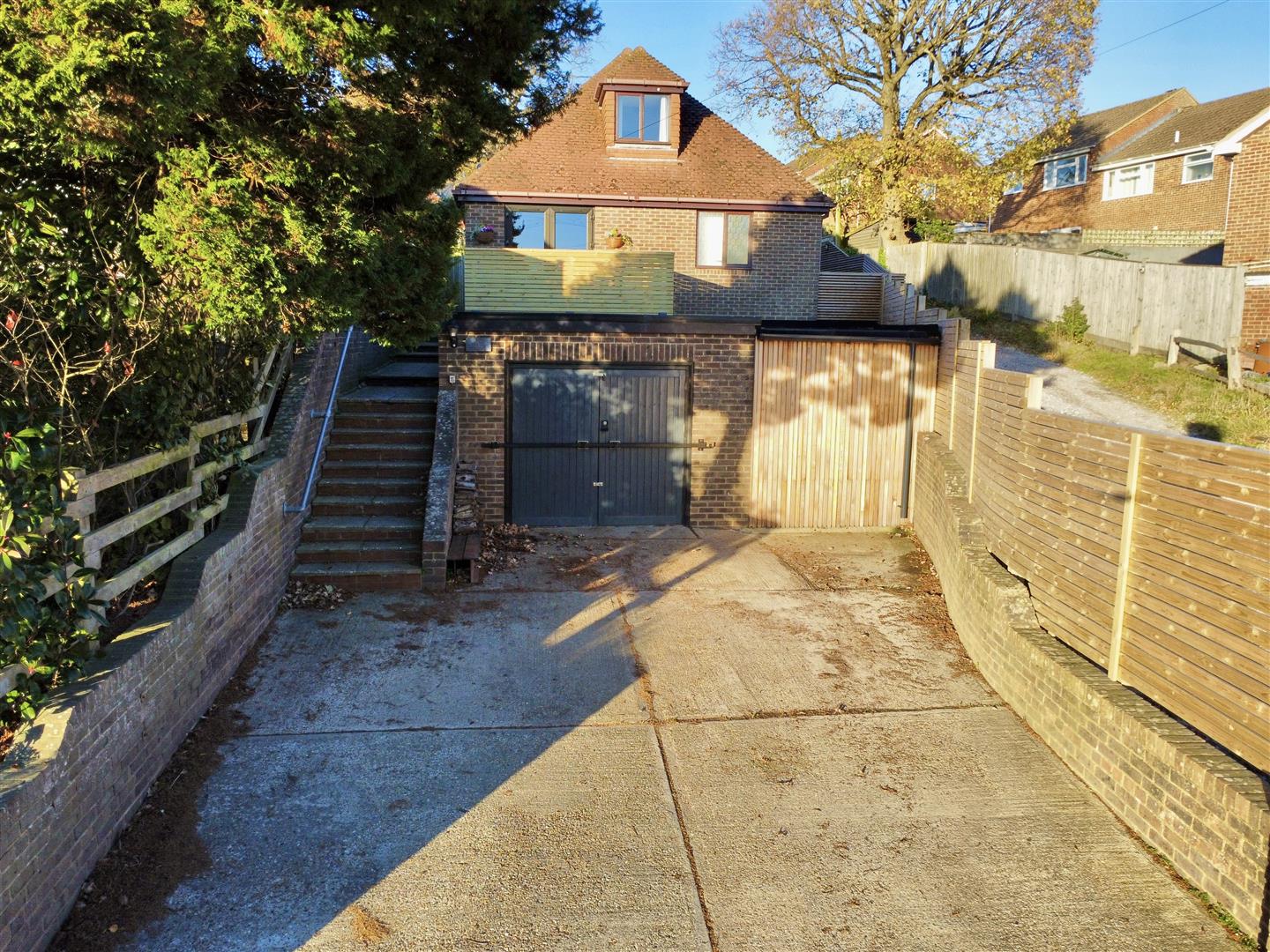 3 bed property in St. Helens Down, Hastings